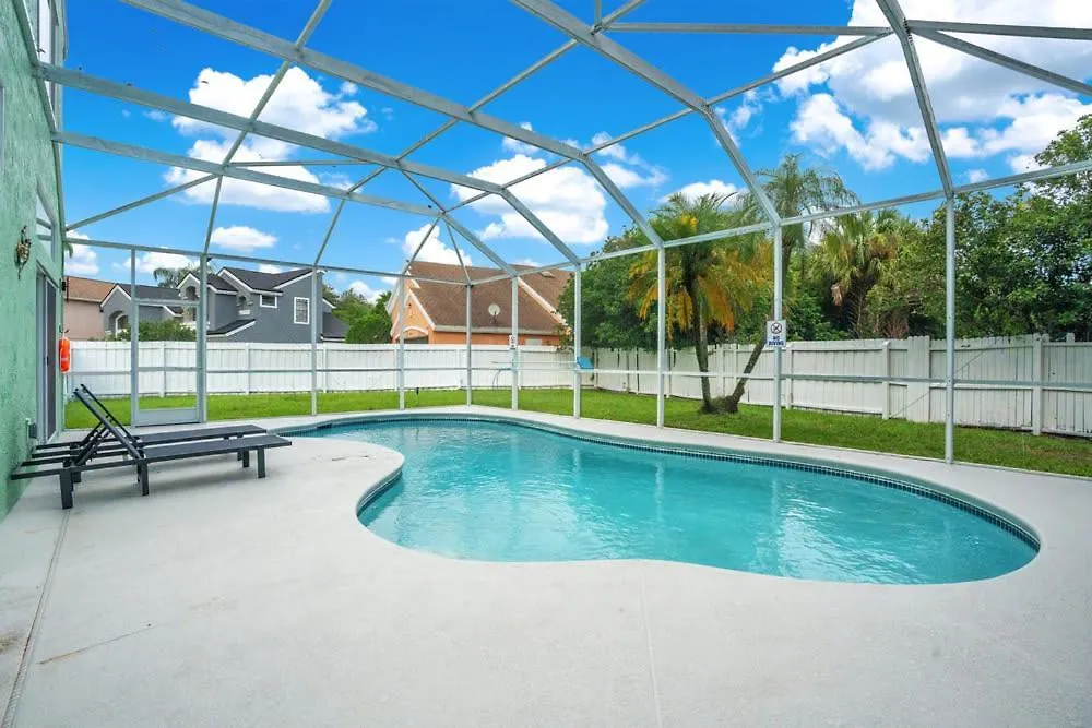 Luxury Near I Fully Renovated