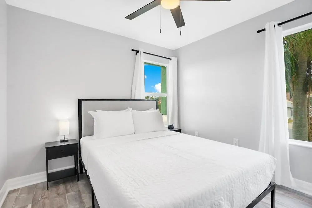 Luxury Near I Fully Renovated Holiday home Kissimmee