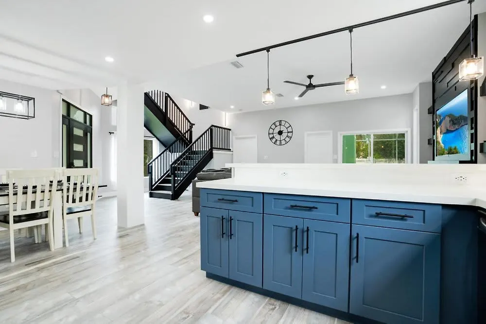 Luxury Near I Fully Renovated Kissimmee