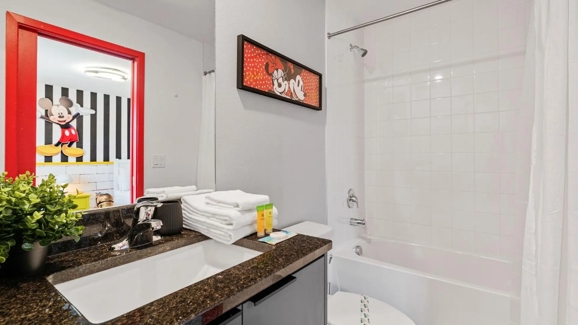 Holiday home 3 Bedrooms- 3 Bathooms- The Hub 3257 Ed Kissimmee