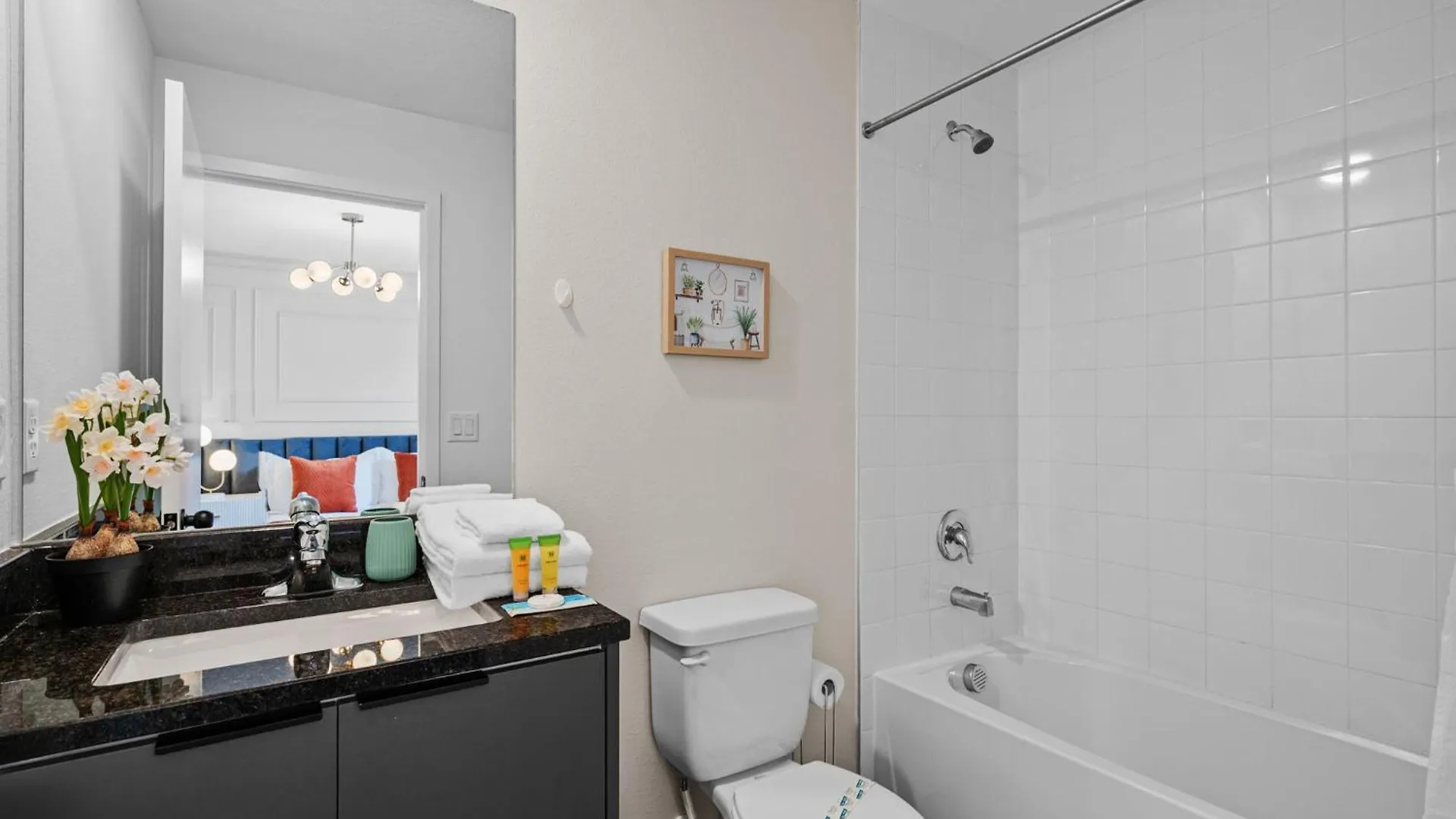 3 Bedrooms- 3 Bathooms- The Hub 3257 Ed * Kissimmee