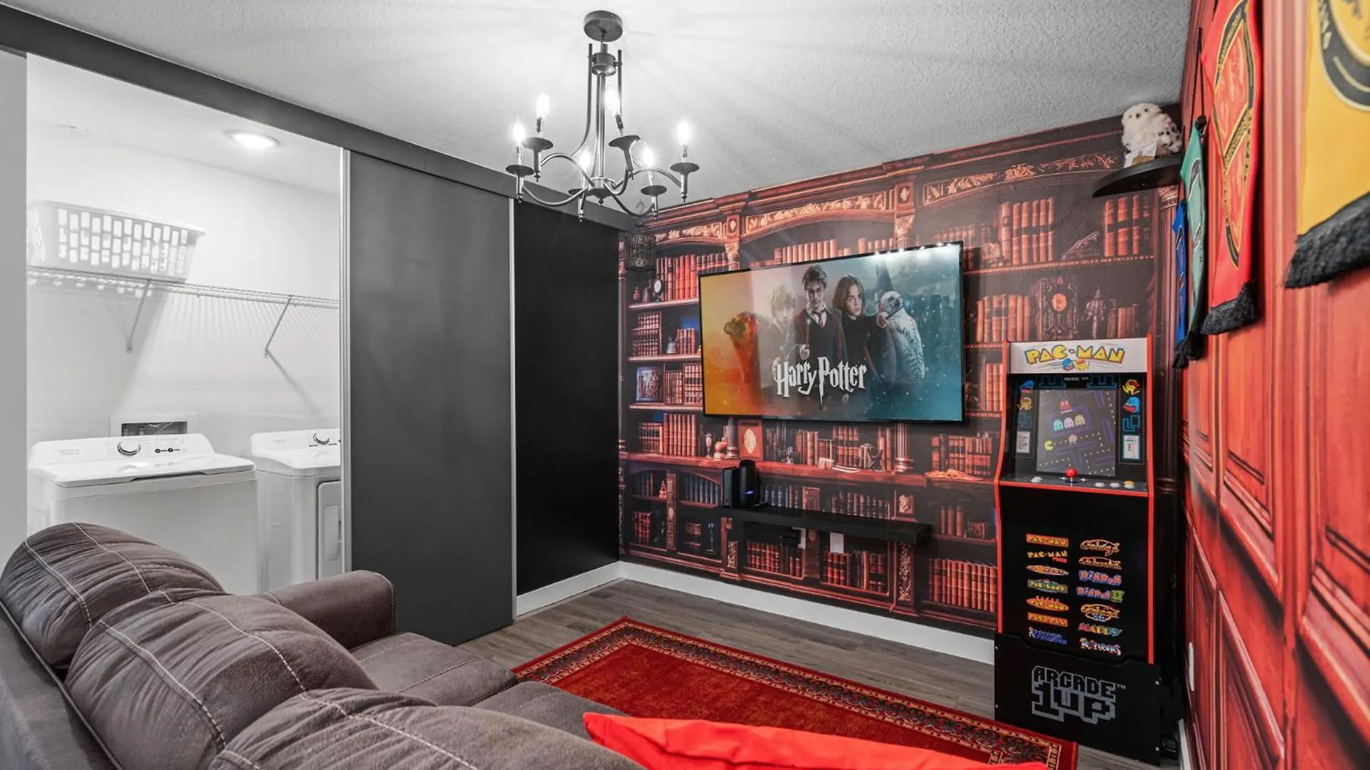 3 Bedrooms- 3 Bathooms- The Hub 3257 Ed Holiday home