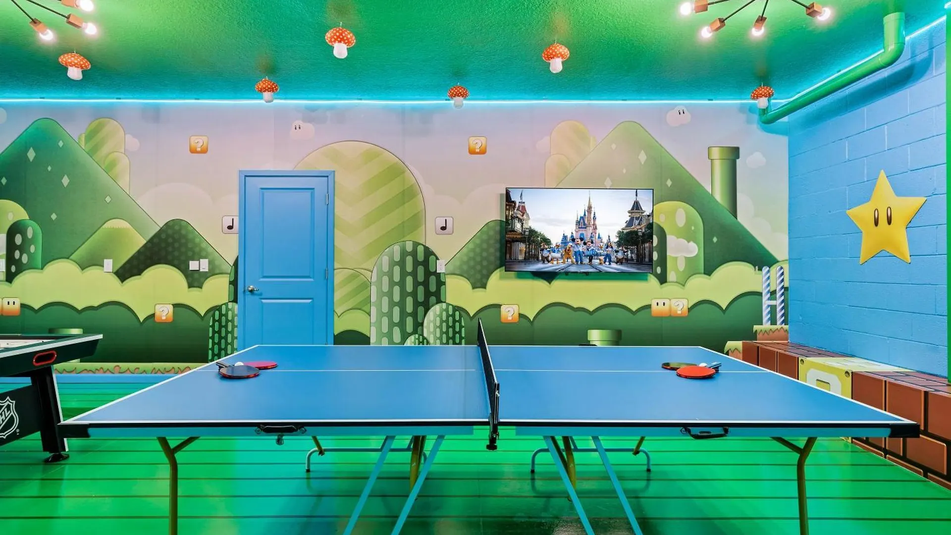 Holiday home Luxury Family With Private Pool Hot Tub Cinema & Games Kissimmee