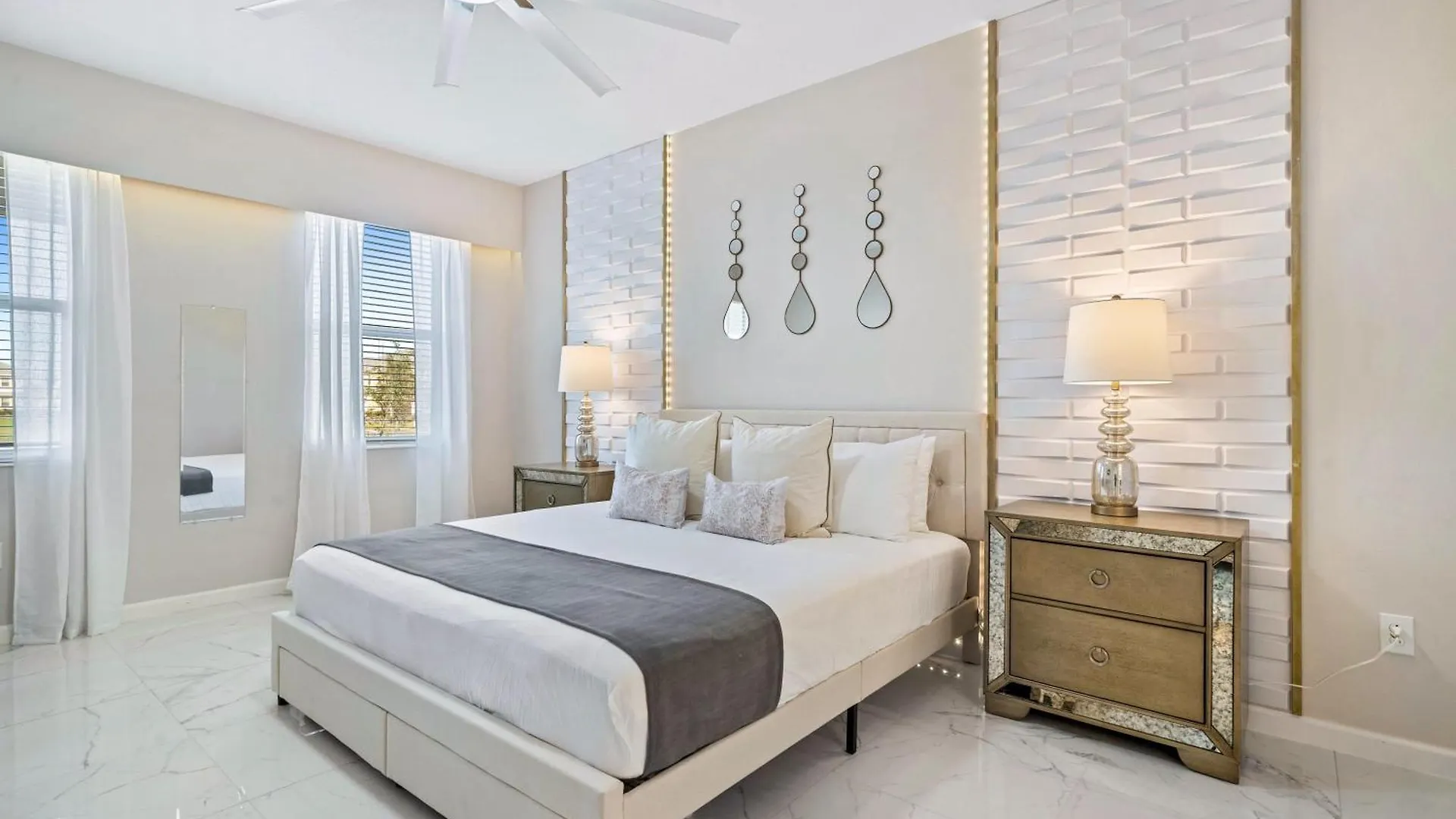 Holiday home Luxury Family With Private Pool Hot Tub Cinema & Games Kissimmee