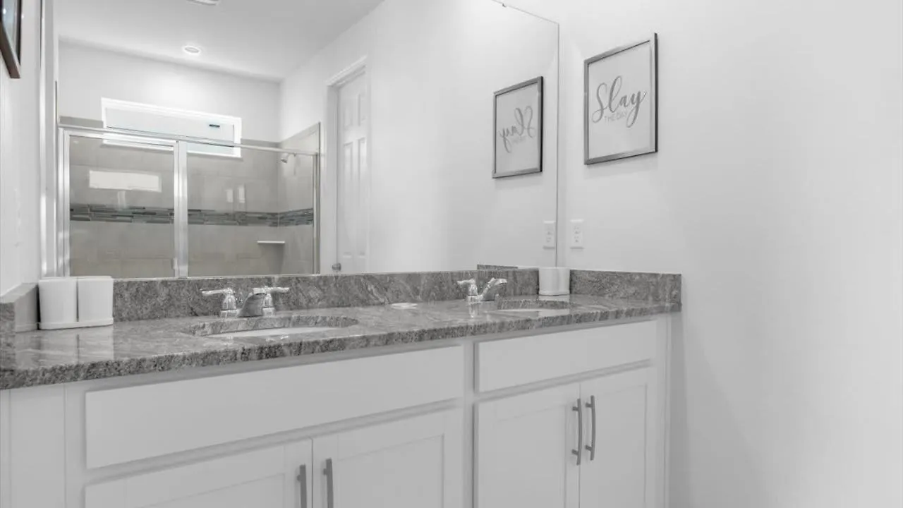Holiday home Majestic 9-bedroom Home: Luxury & Serenity Await