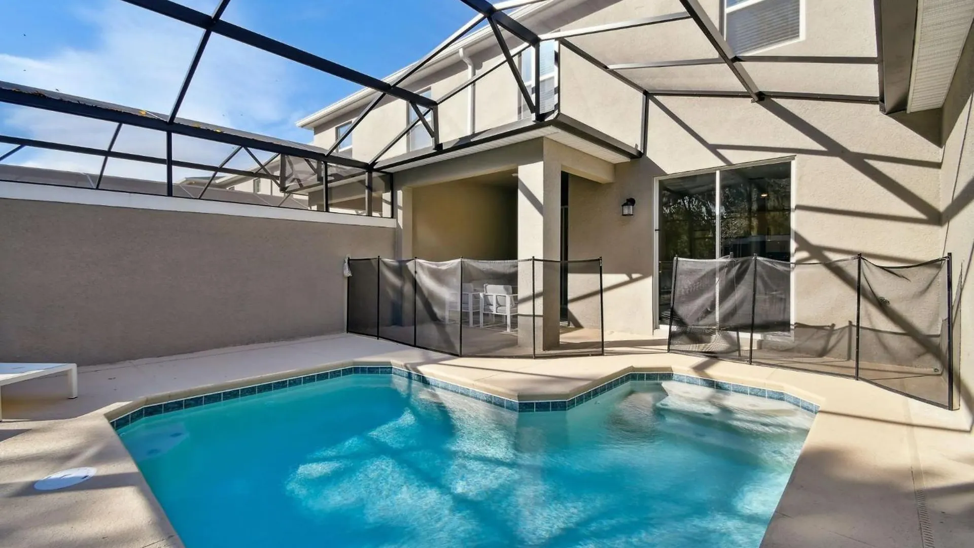 2493 Storey ☆ Piscina Privativa ☆cama King ☆4bd/3ba *