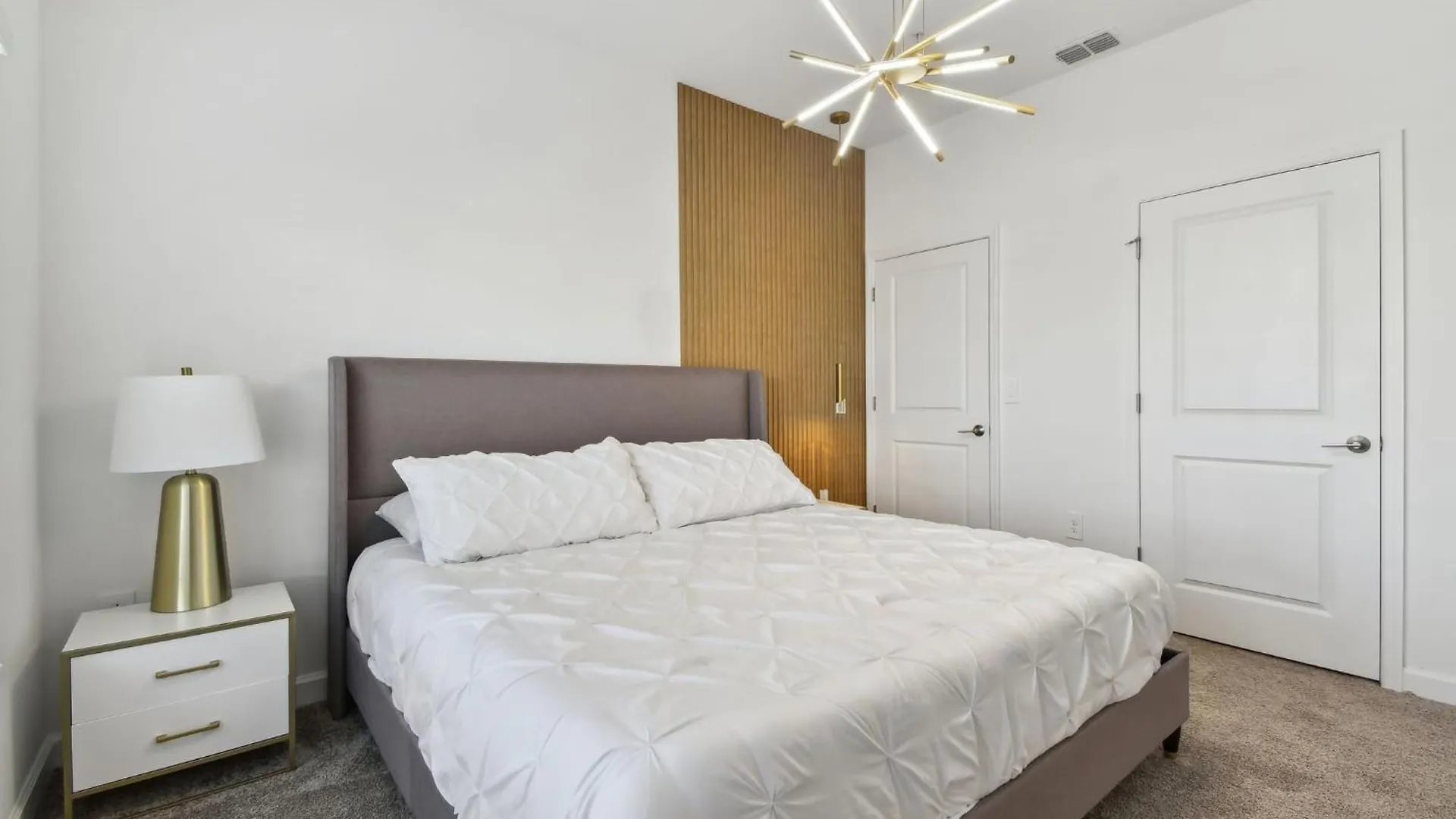 Holiday home 2493 Storey ☆ Piscina Privativa ☆cama King ☆4bd/3ba *