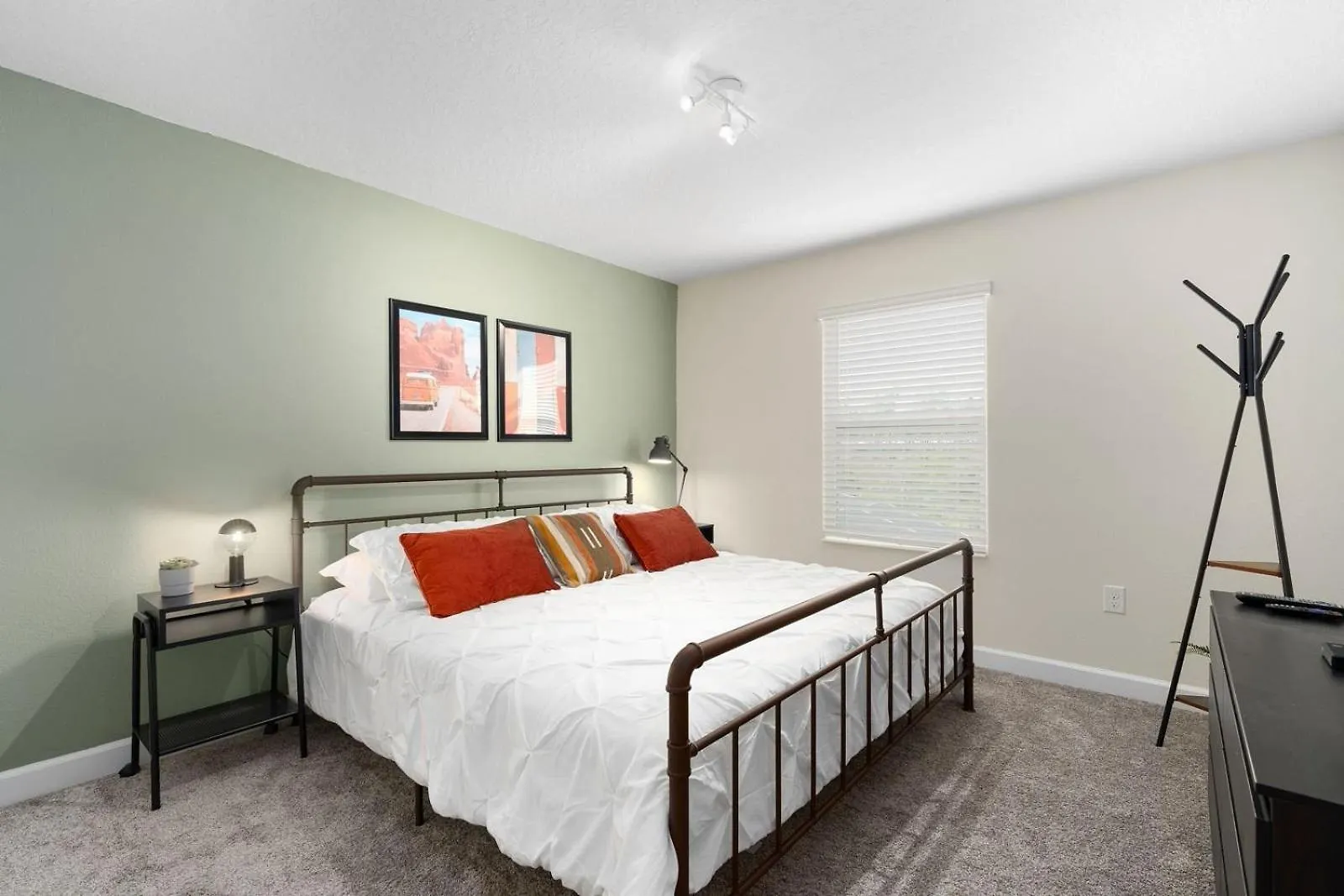 278 - 4bd/3ba ✰ Champions Gate ✰ 3 Camas King-size *