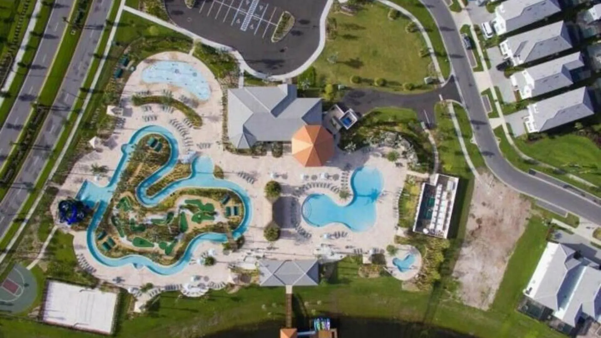 3073 Pp - Storey Holiday home *