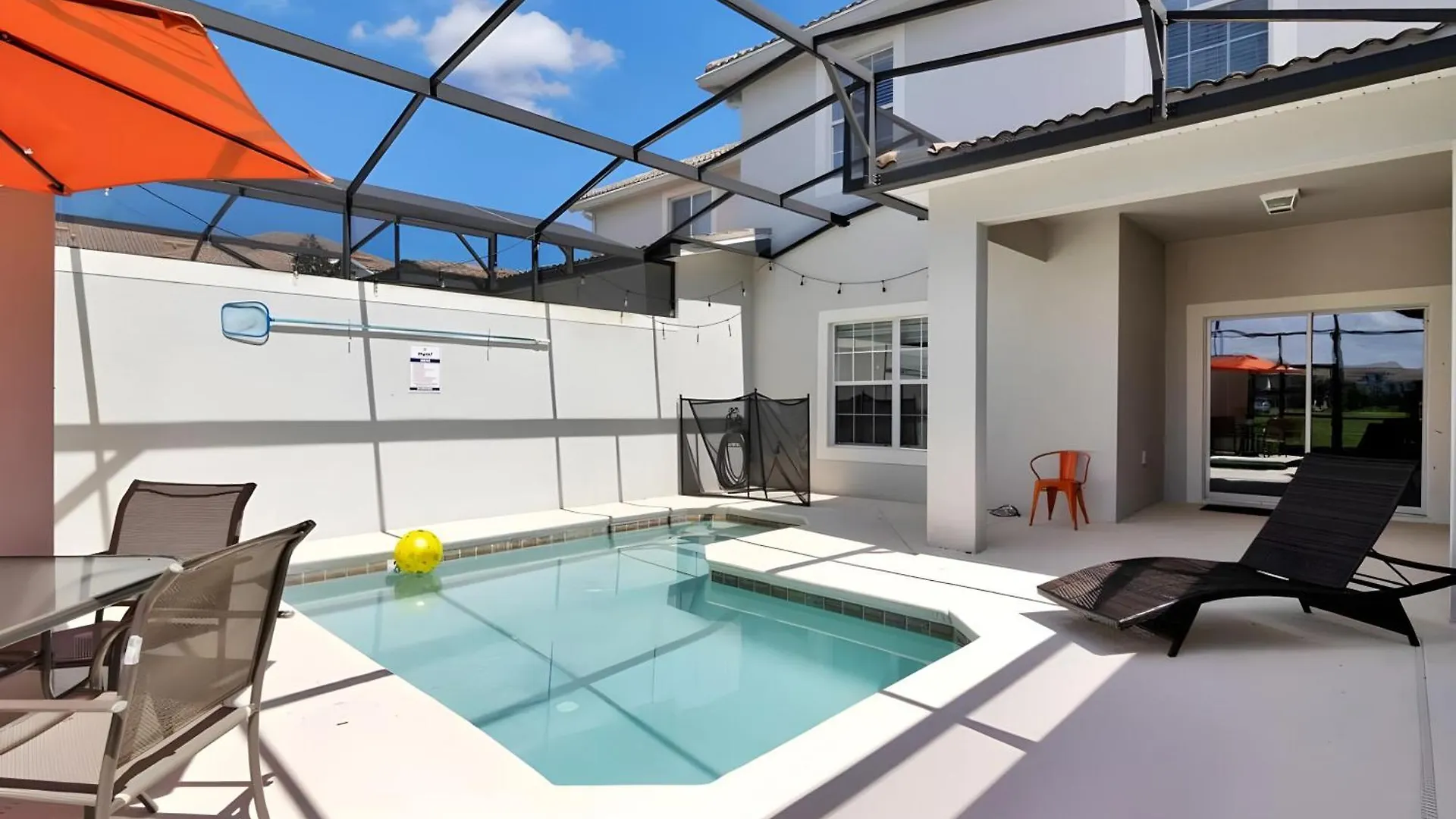 3073 Pp - Storey Holiday home