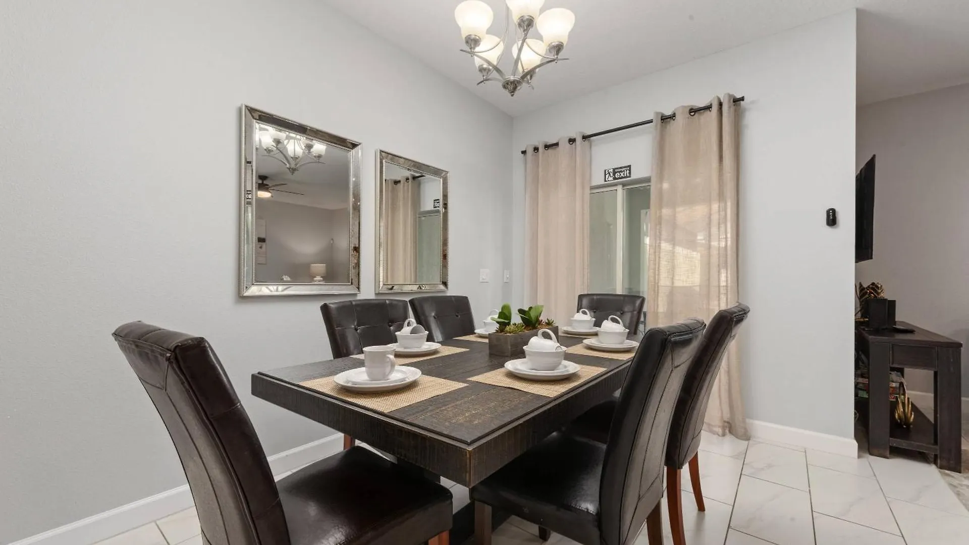 度假居 Townhome With A Pool At Storey *