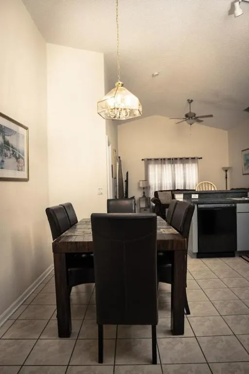4 Bed - Eagle Pointe - Holiday home