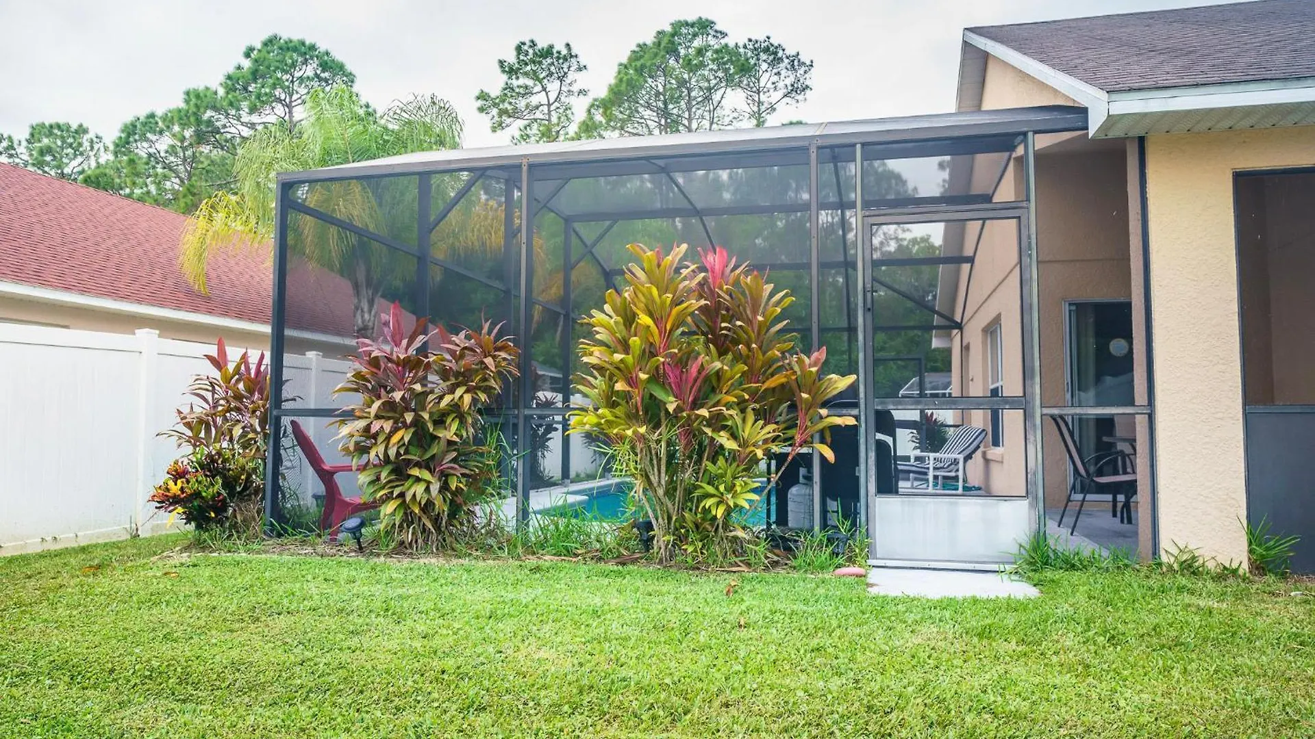 4 Bed - Eagle Pointe - *