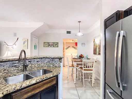 Great Value, Stunning, Unique House * Kissimmee
