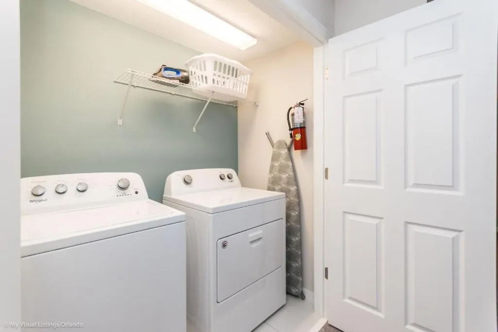 Be Our Guest At 1600cpc Townhouse *