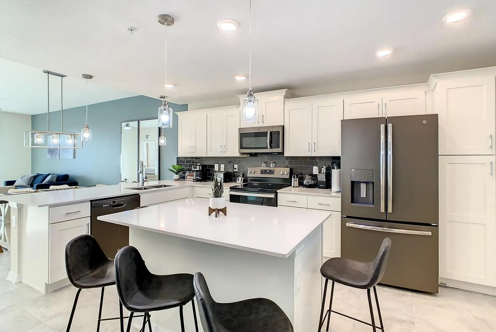 - Storey 428 Apartment Kissimmee