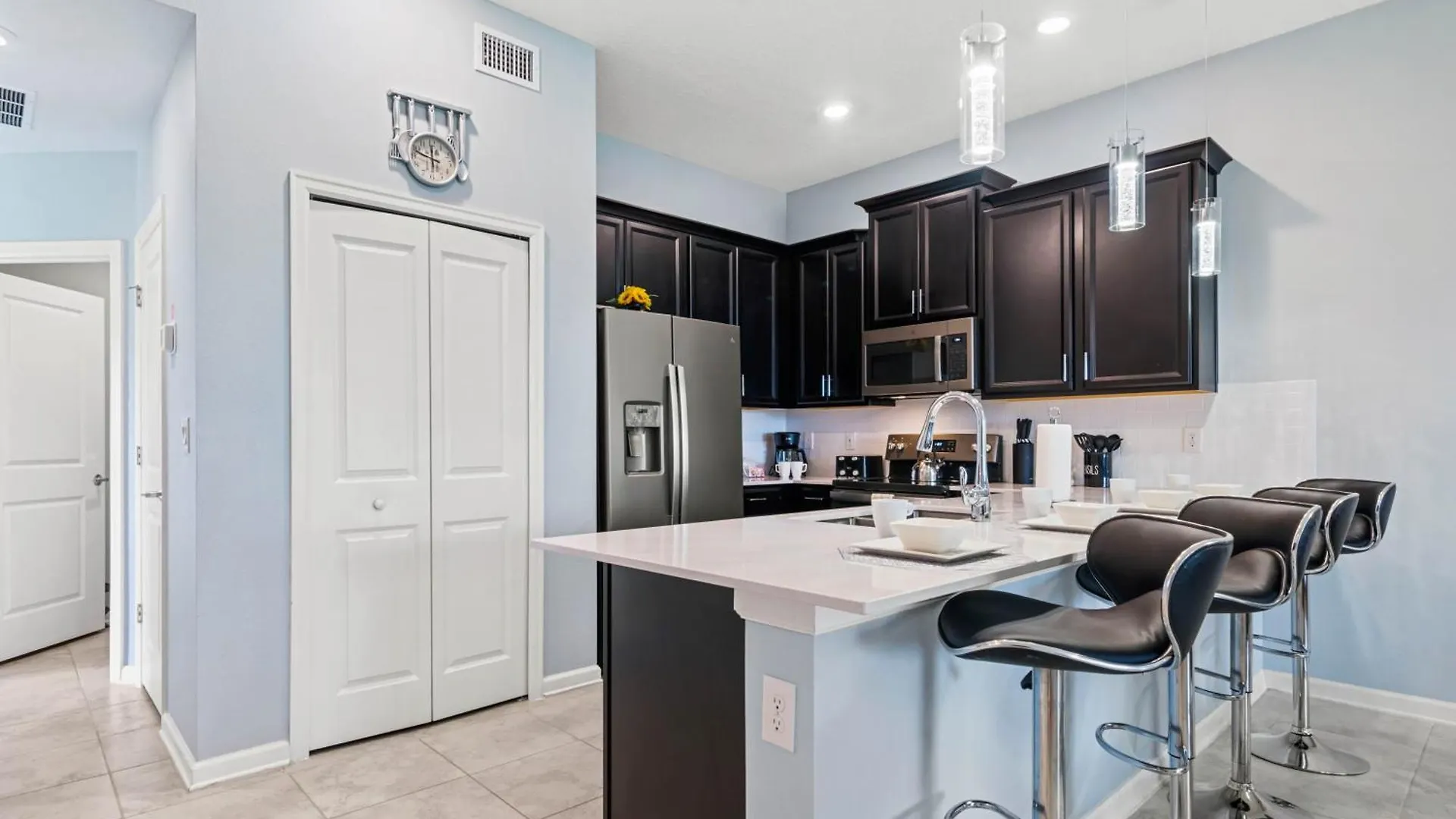 1151 Drop Lane