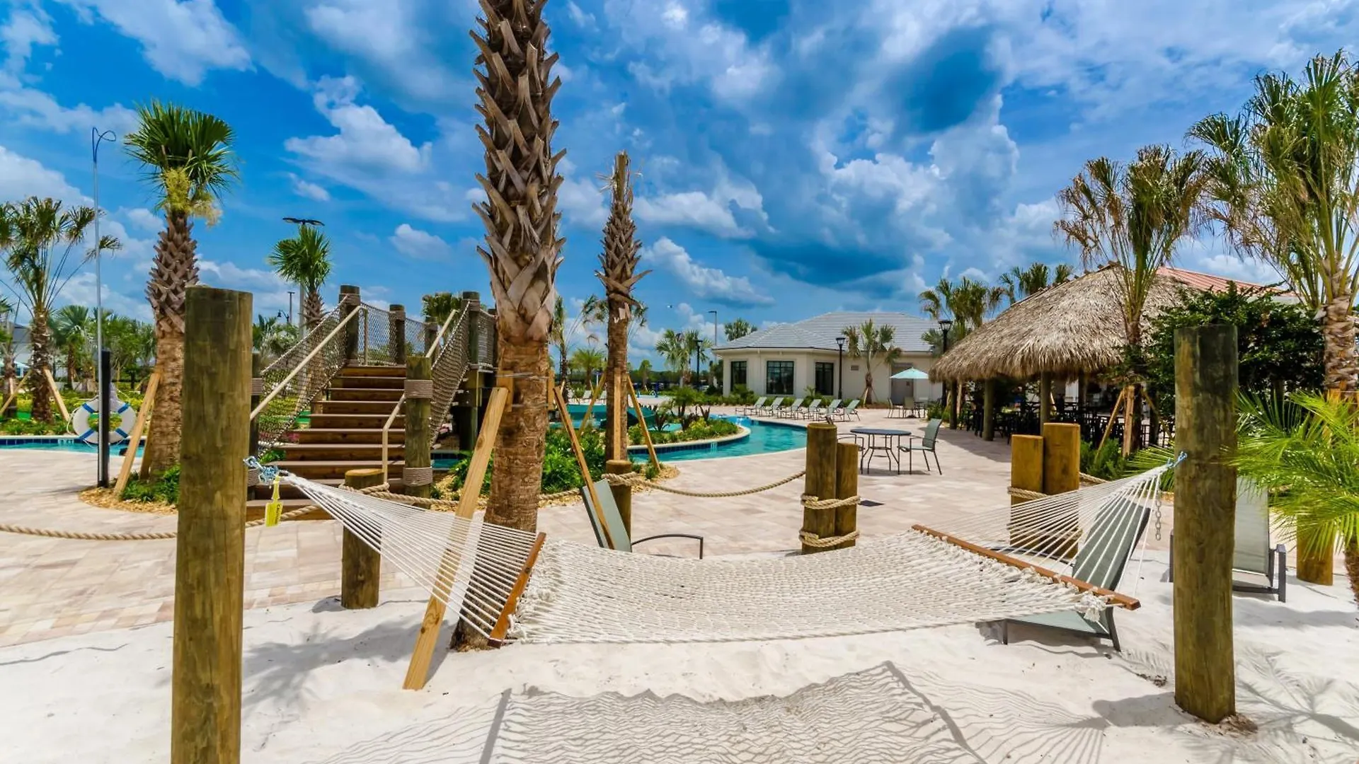 - Storey 972 Villa Kissimmee