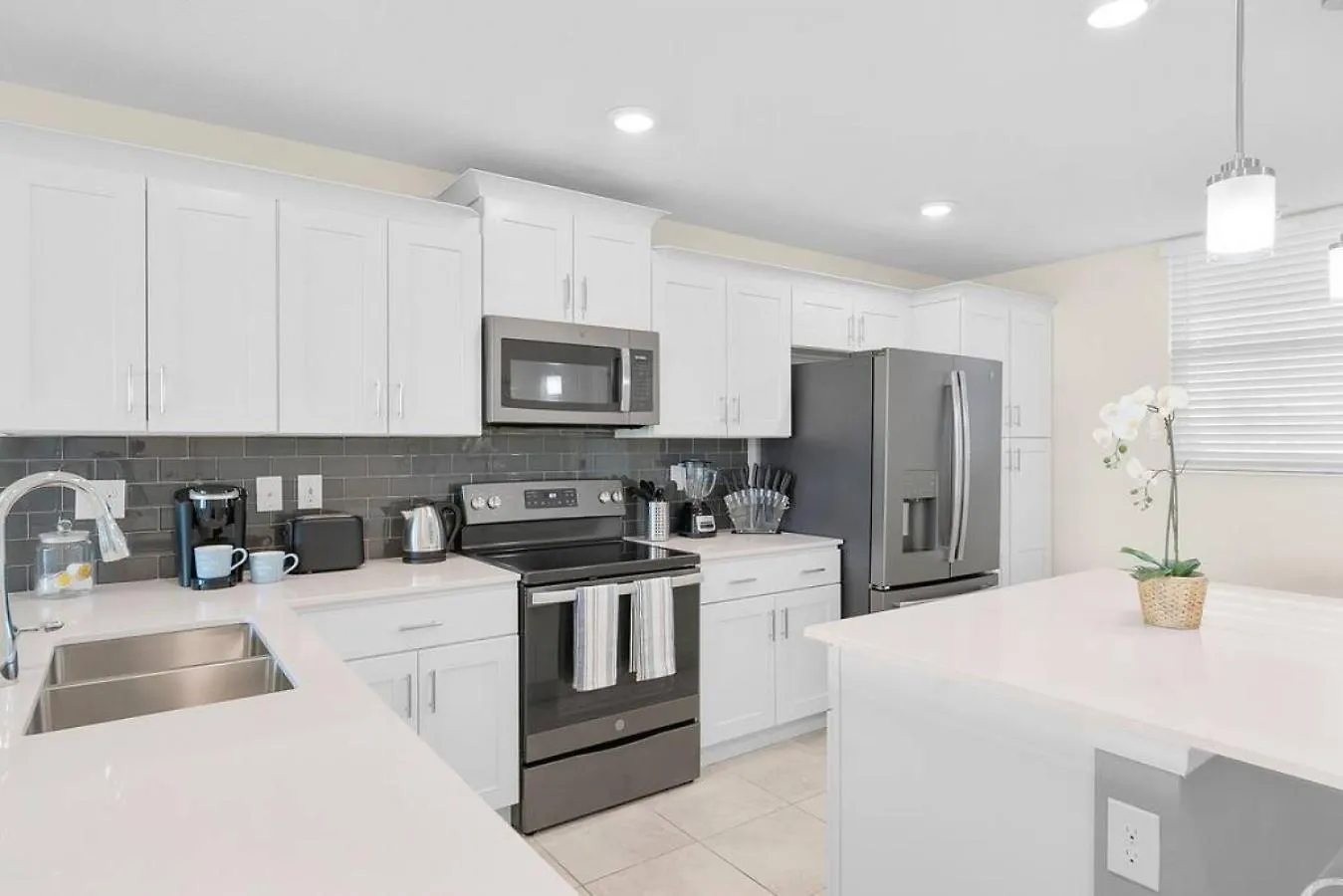 Modern Storey Orlando 3141-105 *