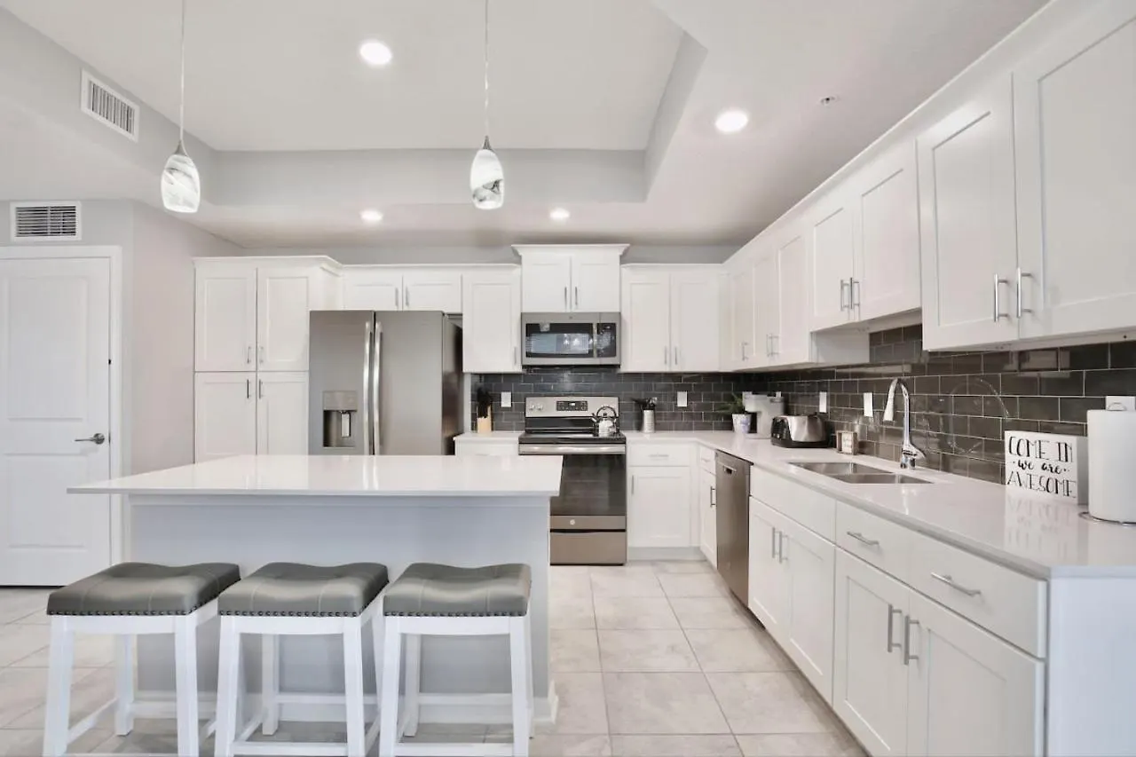 Modern Storey Orlando 3121-108