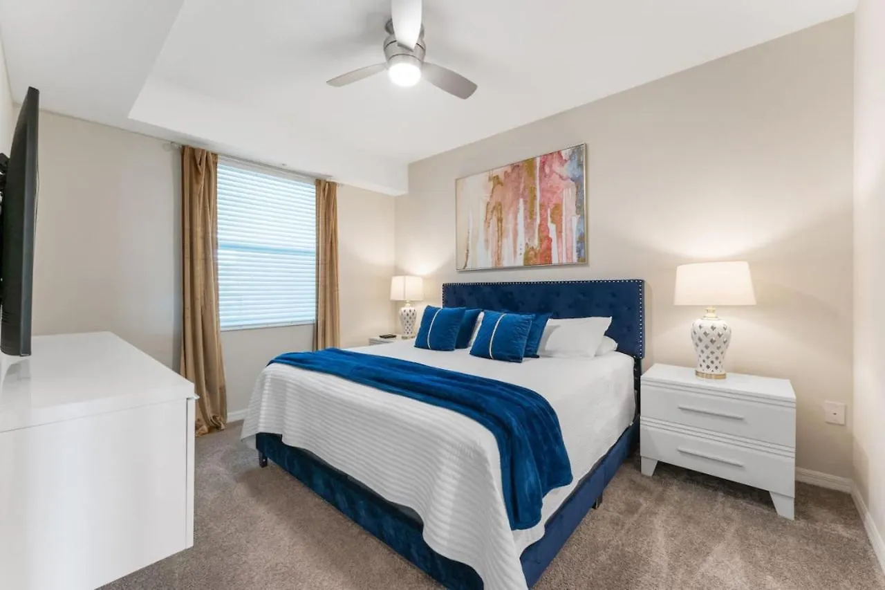 Modern Storey Orlando 3171-302 Apartment