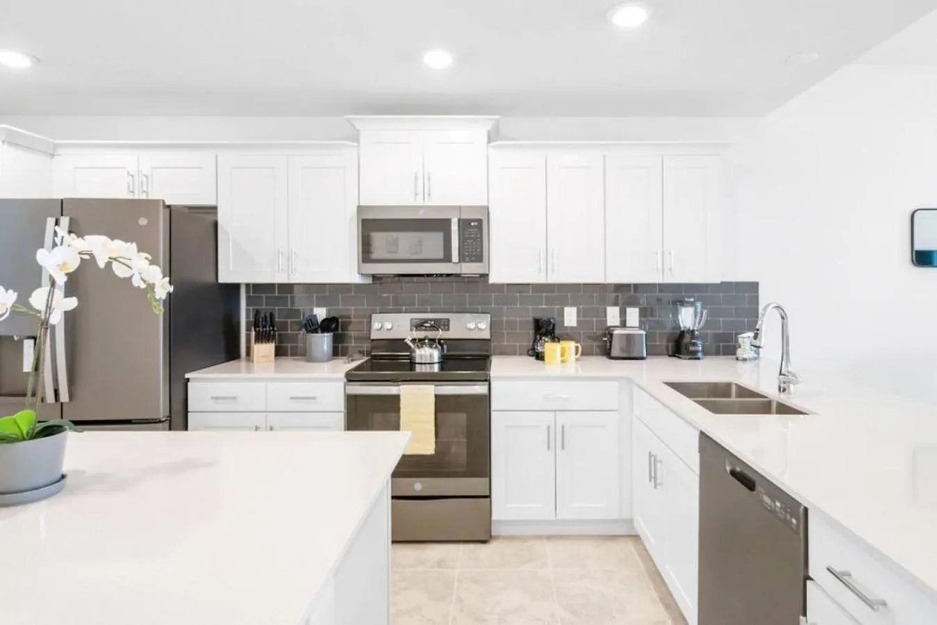 Modern Storey Orlando 3191-204 Holiday home