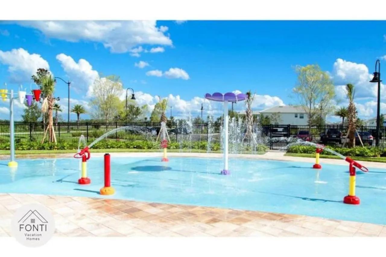 Brand New Lakeview Storey 3121-103 Kissimmee