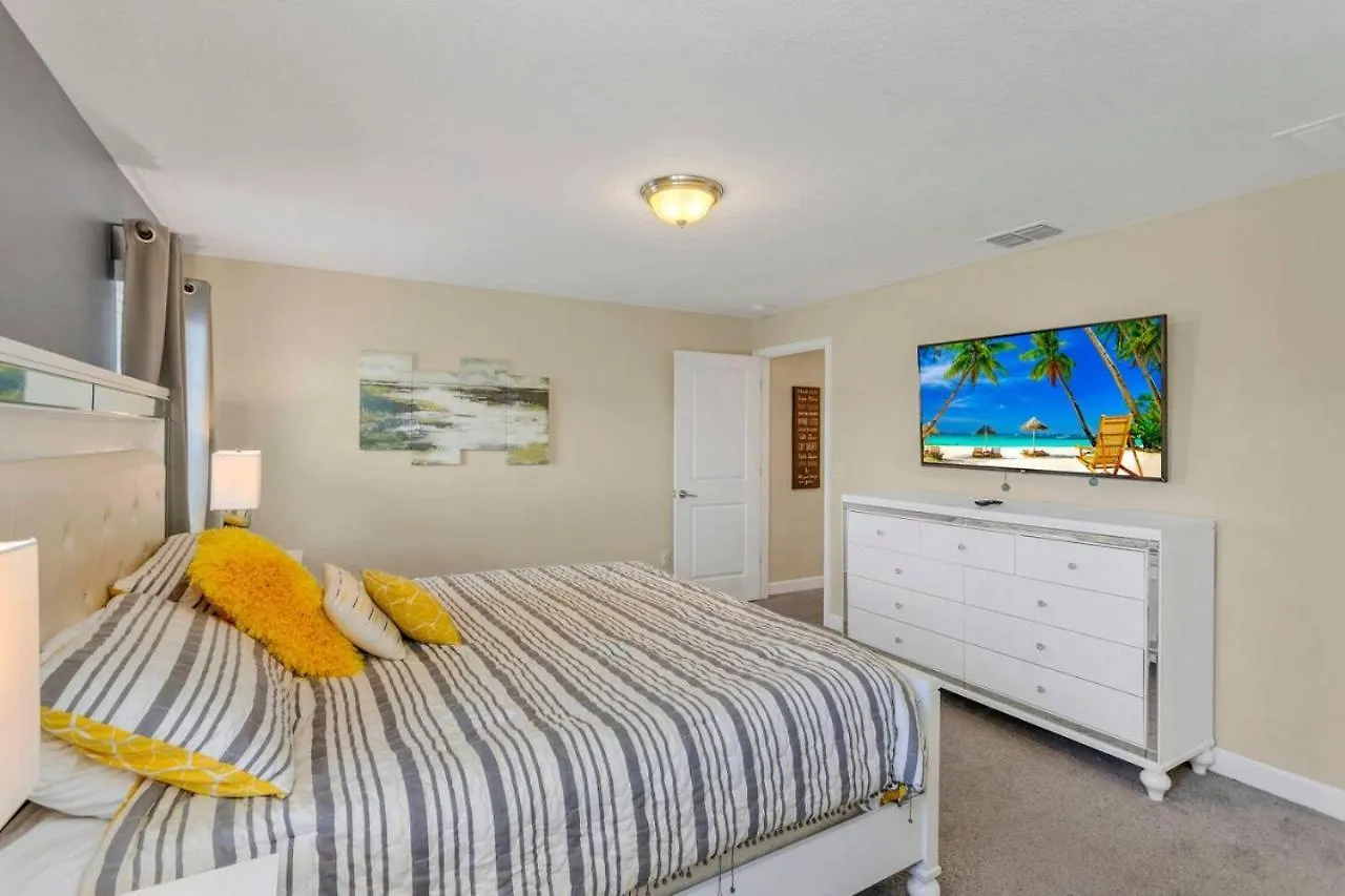 Storey Townhouse Near Orlando 4847 Kissimmee