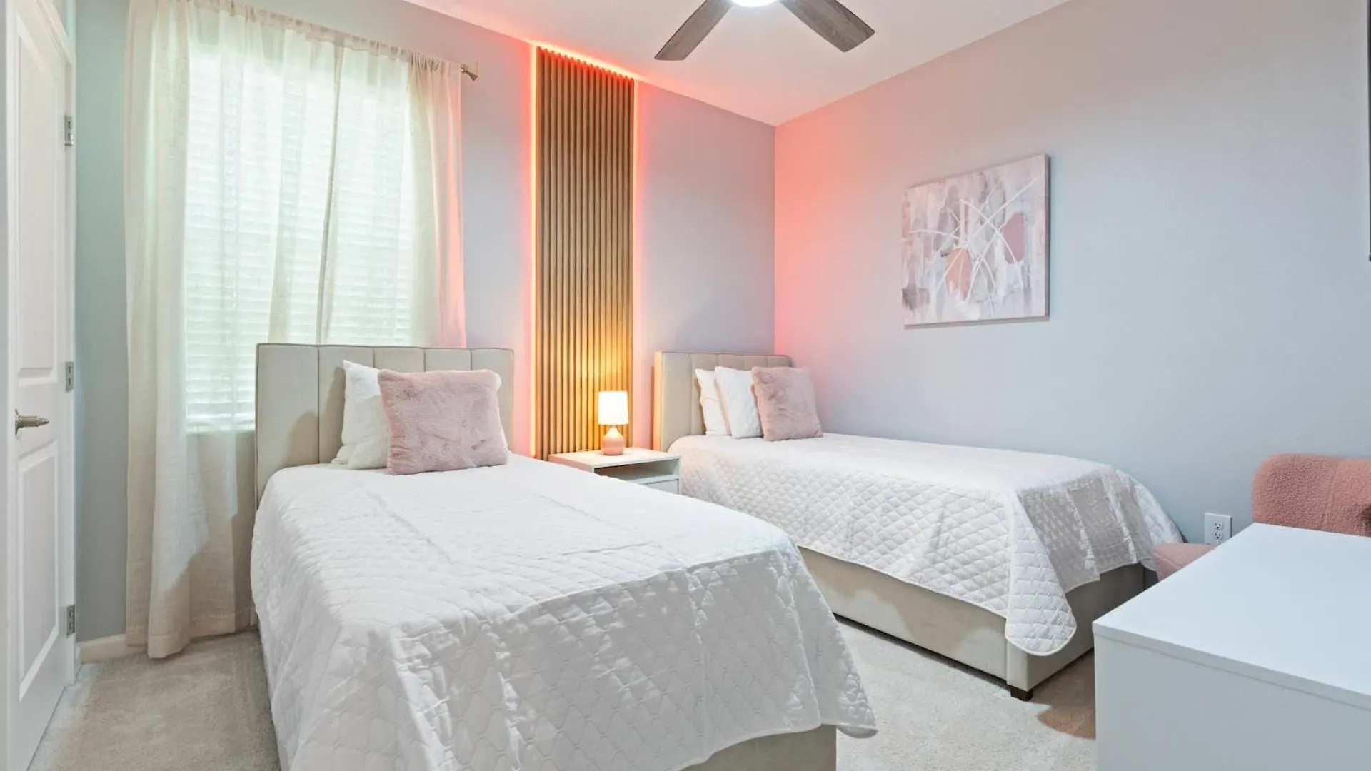 Holiday home New 8 Bedrooms At Bella Vida