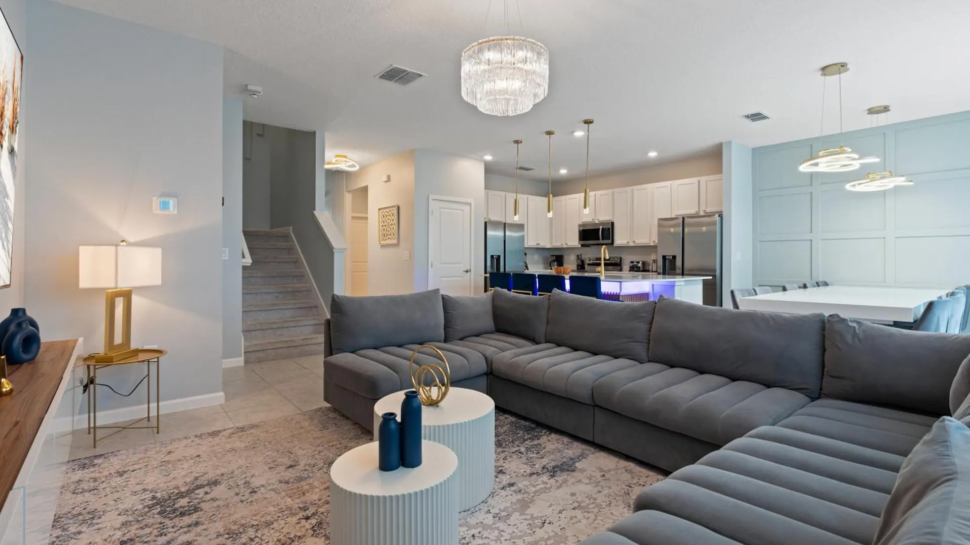 New 8 Bedrooms At Bella Vida Holiday home *