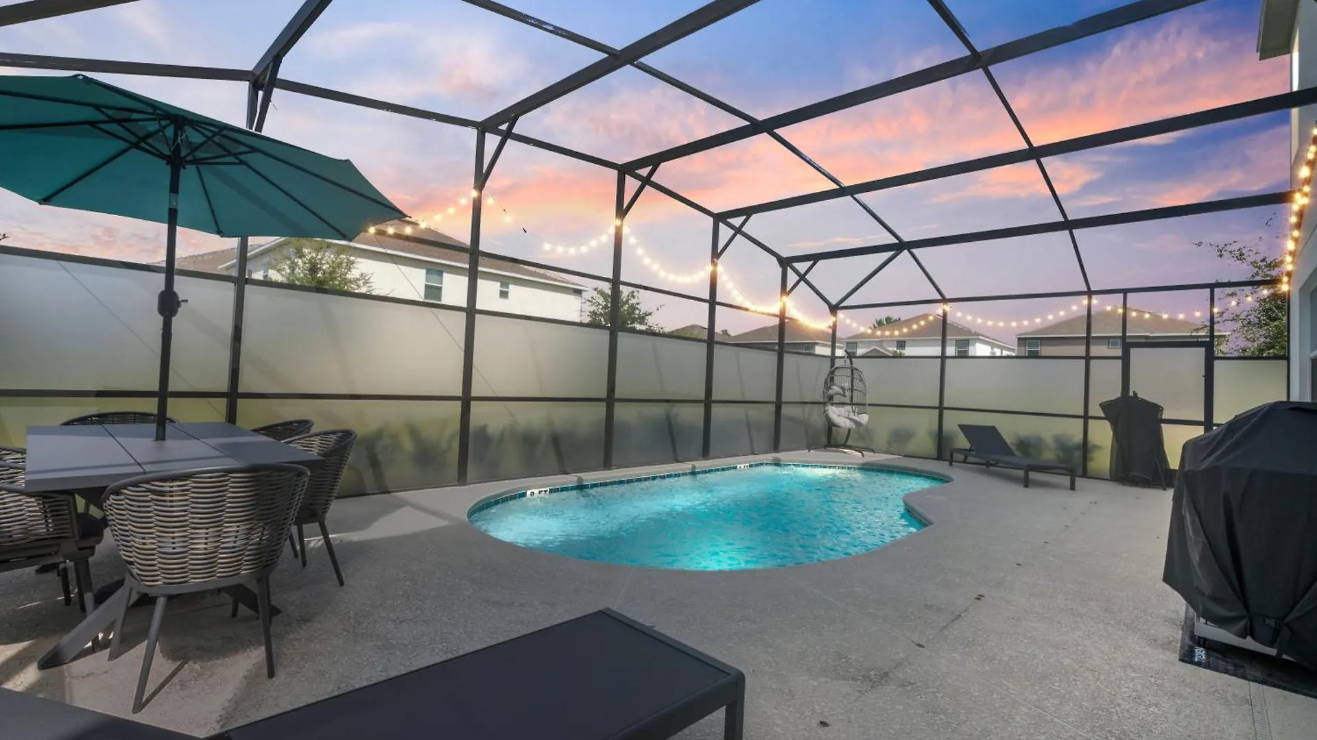 Holiday home New 8 Bedrooms At Bella Vida Kissimmee