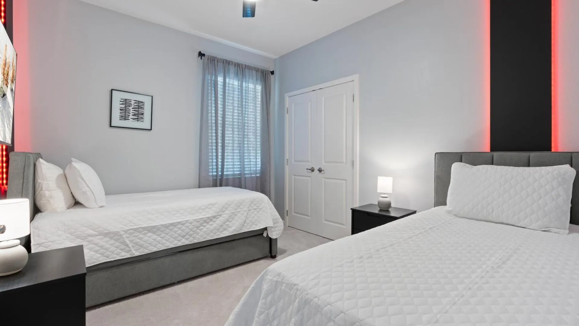 Holiday home New 8 Bedrooms At Bella Vida