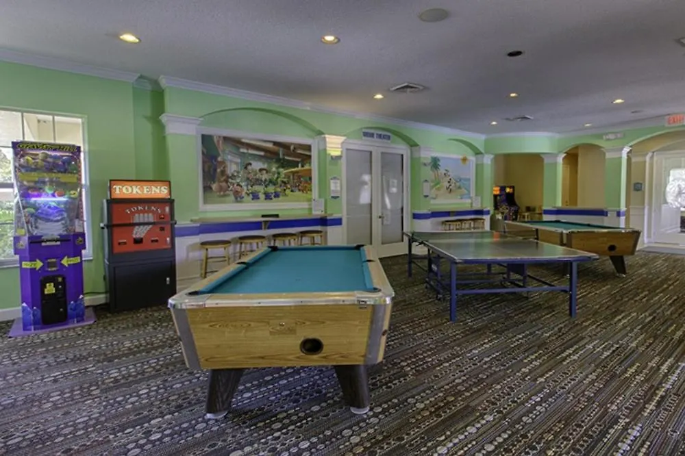 4 Bed In Windsor Palms - Steps To