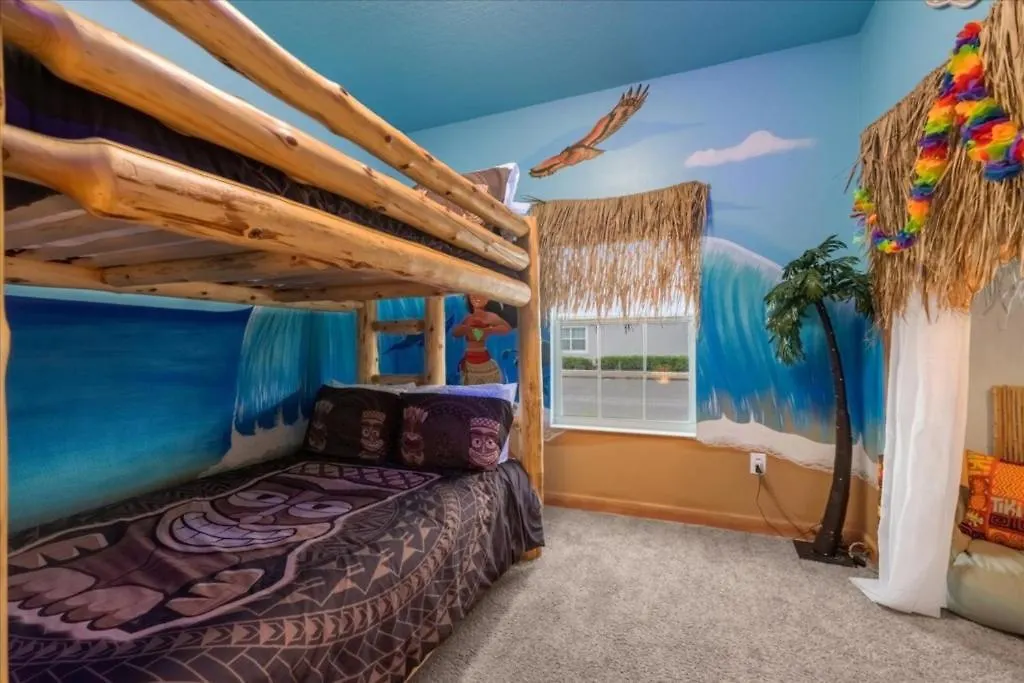 5 Bedrooms - 4 Bathrooms- Storey 4921 Wa * Kissimmee
