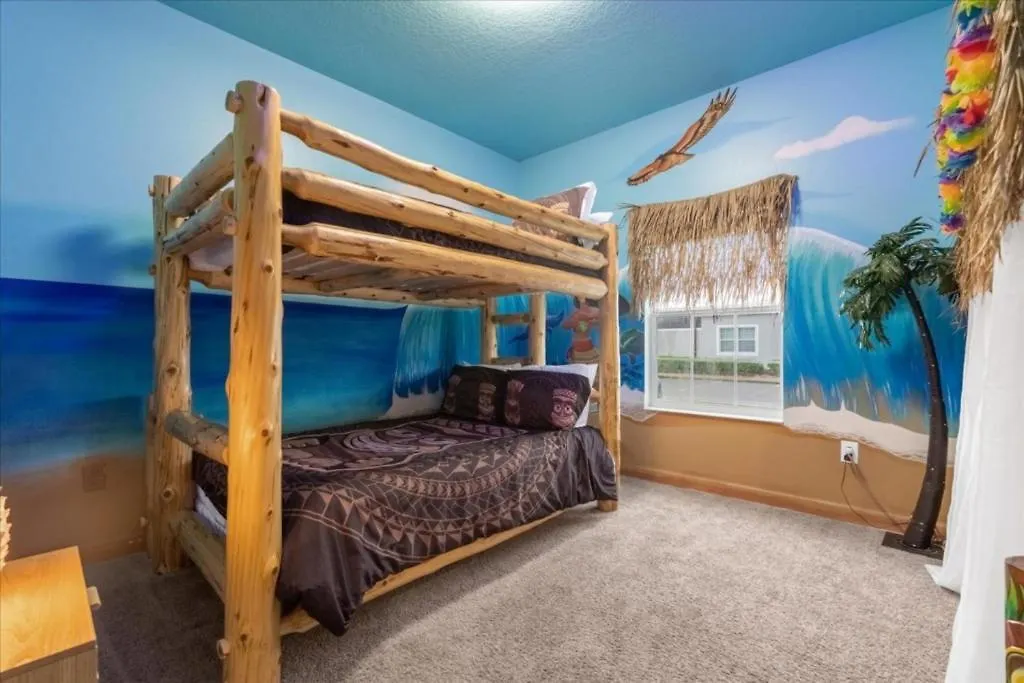 Holiday home 5 Bedrooms - 4 Bathrooms- Storey 4921 Wa