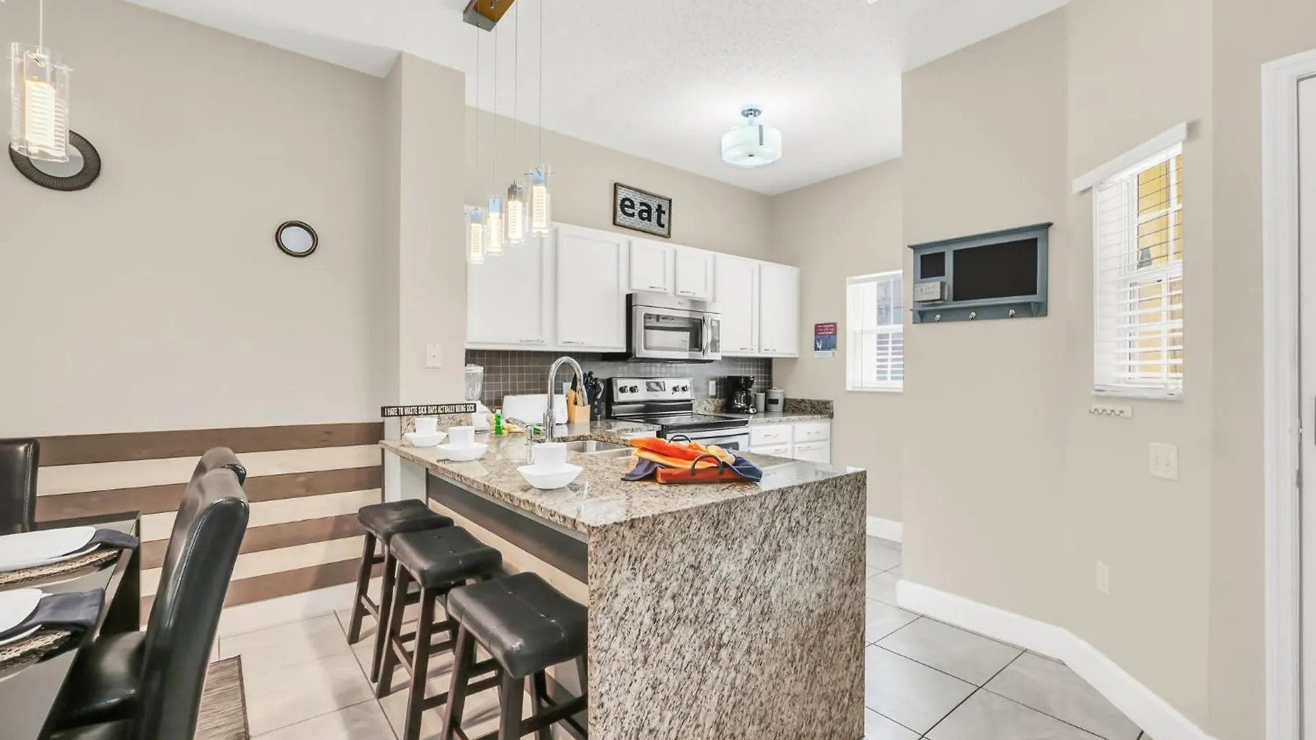 Family Oasis Cozy Retreat With Bunk Kissimmee