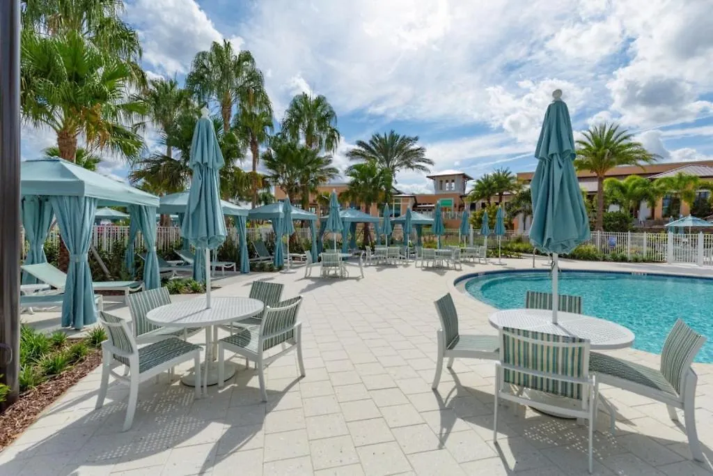 6 Bedrooms- 4,5 Bathrooms- Solara 1868 Tp *
