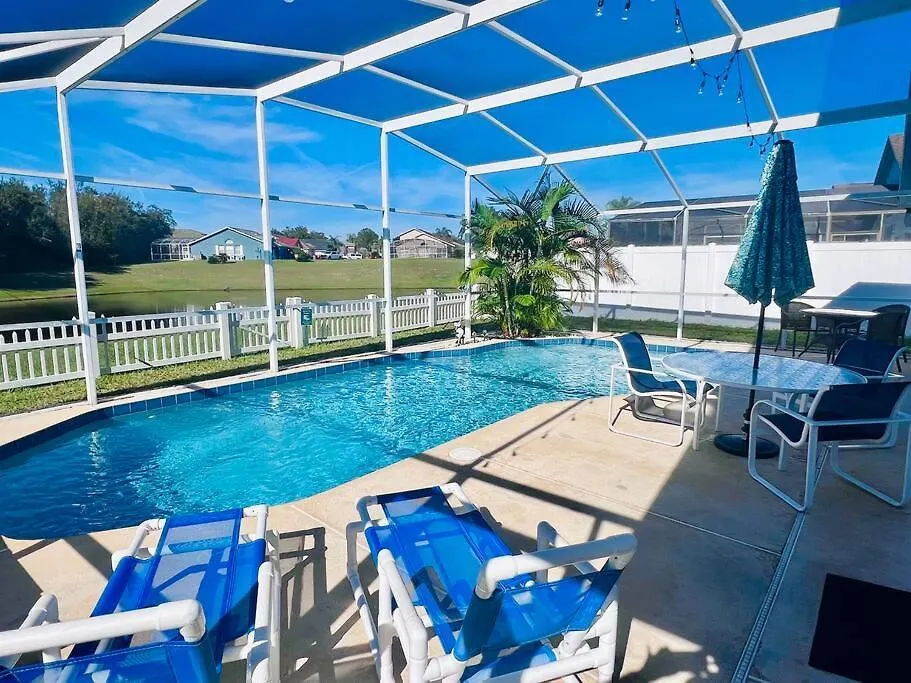 Villa Blue Oasis Turquoise Lake-view Pool
