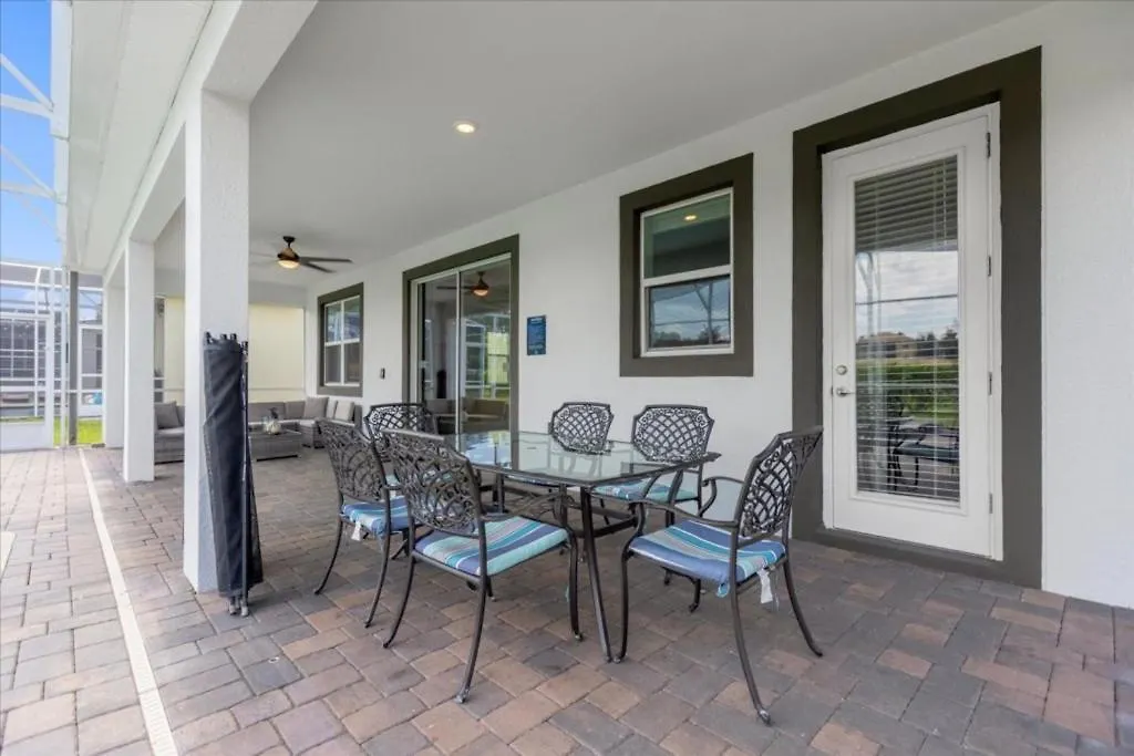 Holiday home 8 Bedrooms- 5 Bathrooms- Champions Gate 9004sh