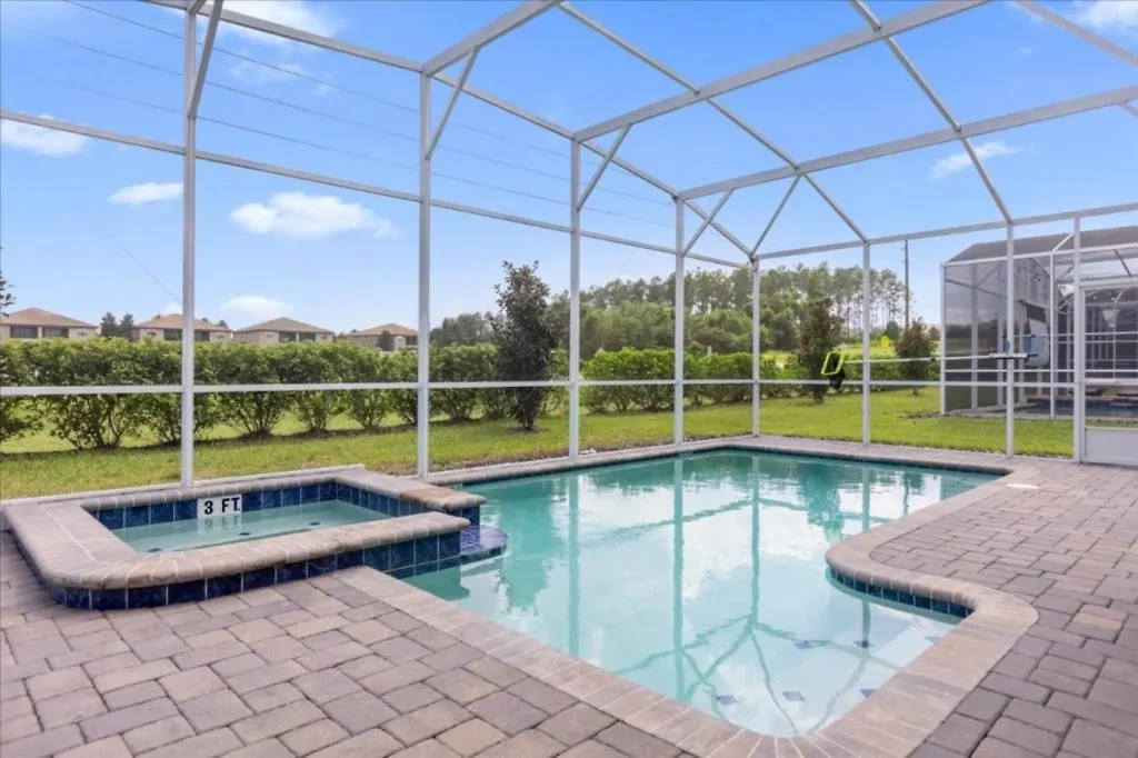 8 Bedrooms- 5 Bathrooms- Champions Gate 9004sh *