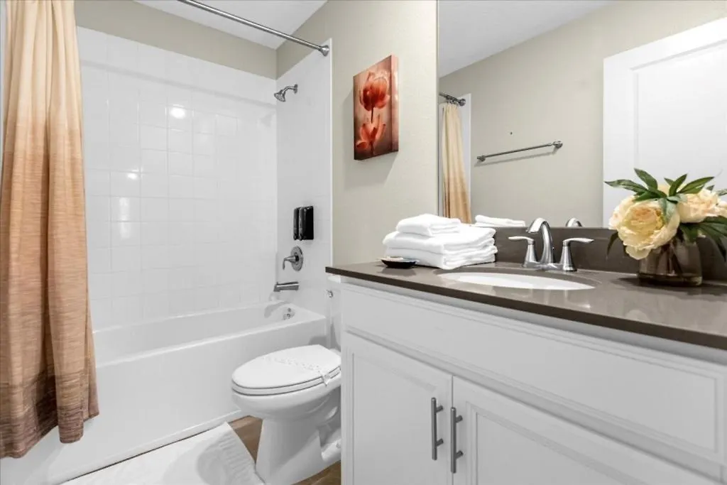8 Bedrooms- 5 Bathrooms- Champions Gate 9004sh Holiday home Kissimmee