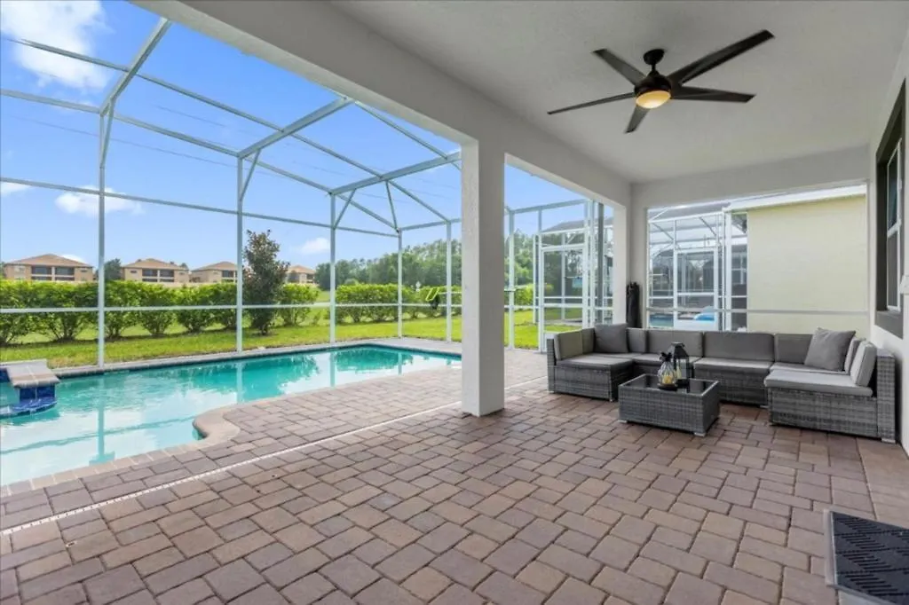 8 Bedrooms- 5 Bathrooms- Champions Gate 9004sh * Kissimmee