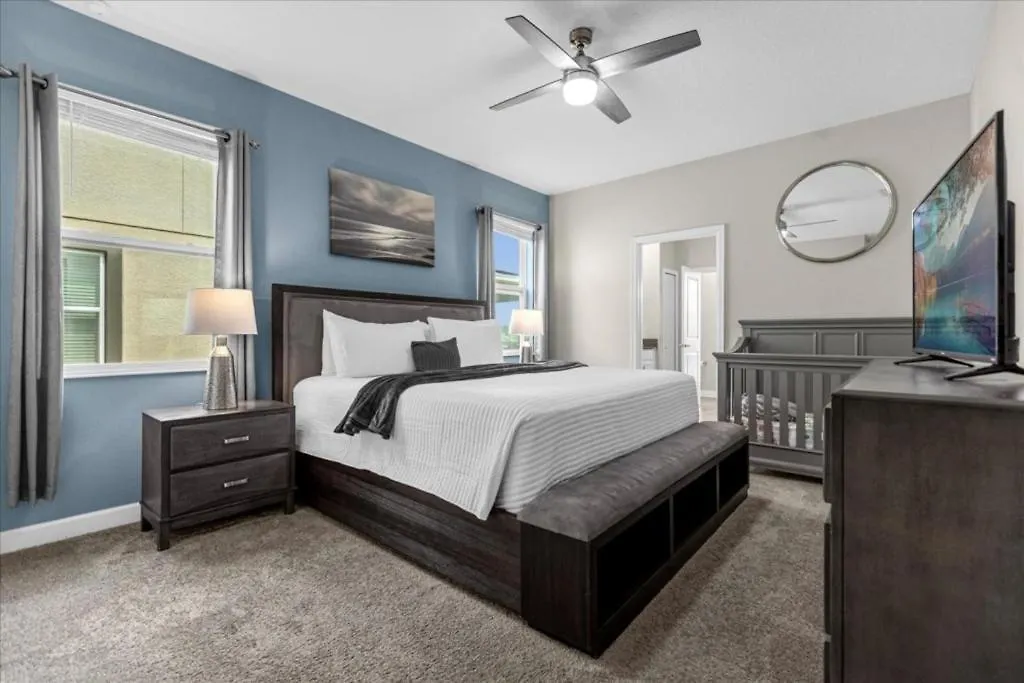 Holiday home 8 Bedrooms- 5 Bathrooms- Champions Gate 9004sh Kissimmee