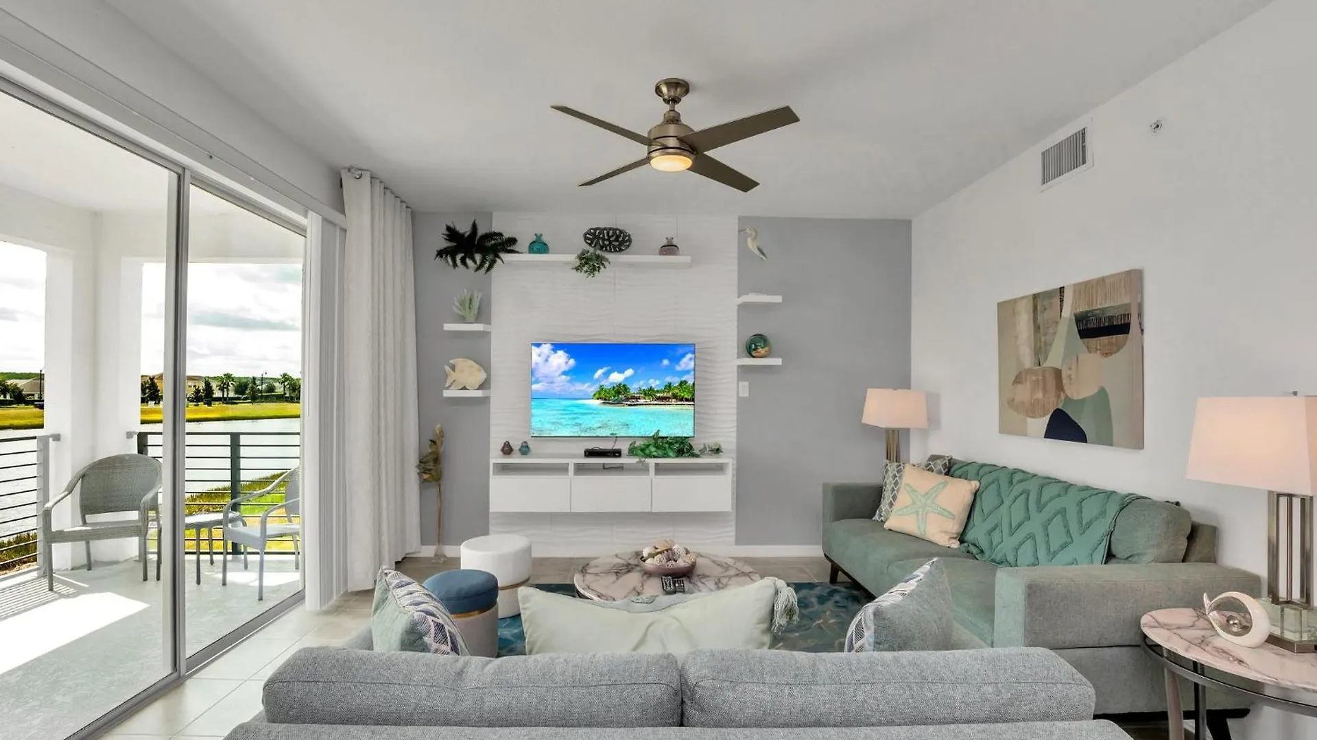 Holiday home Stylish 2-bed With Amenities/patio *