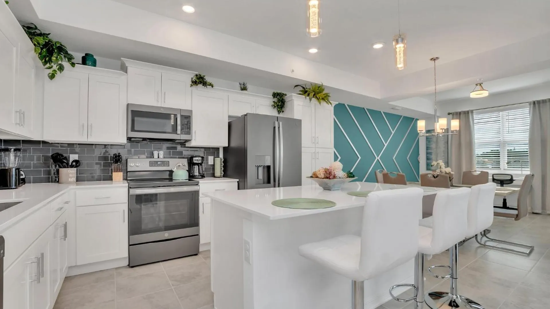 Holiday home Stylish 2-bed With Amenities/patio Kissimmee