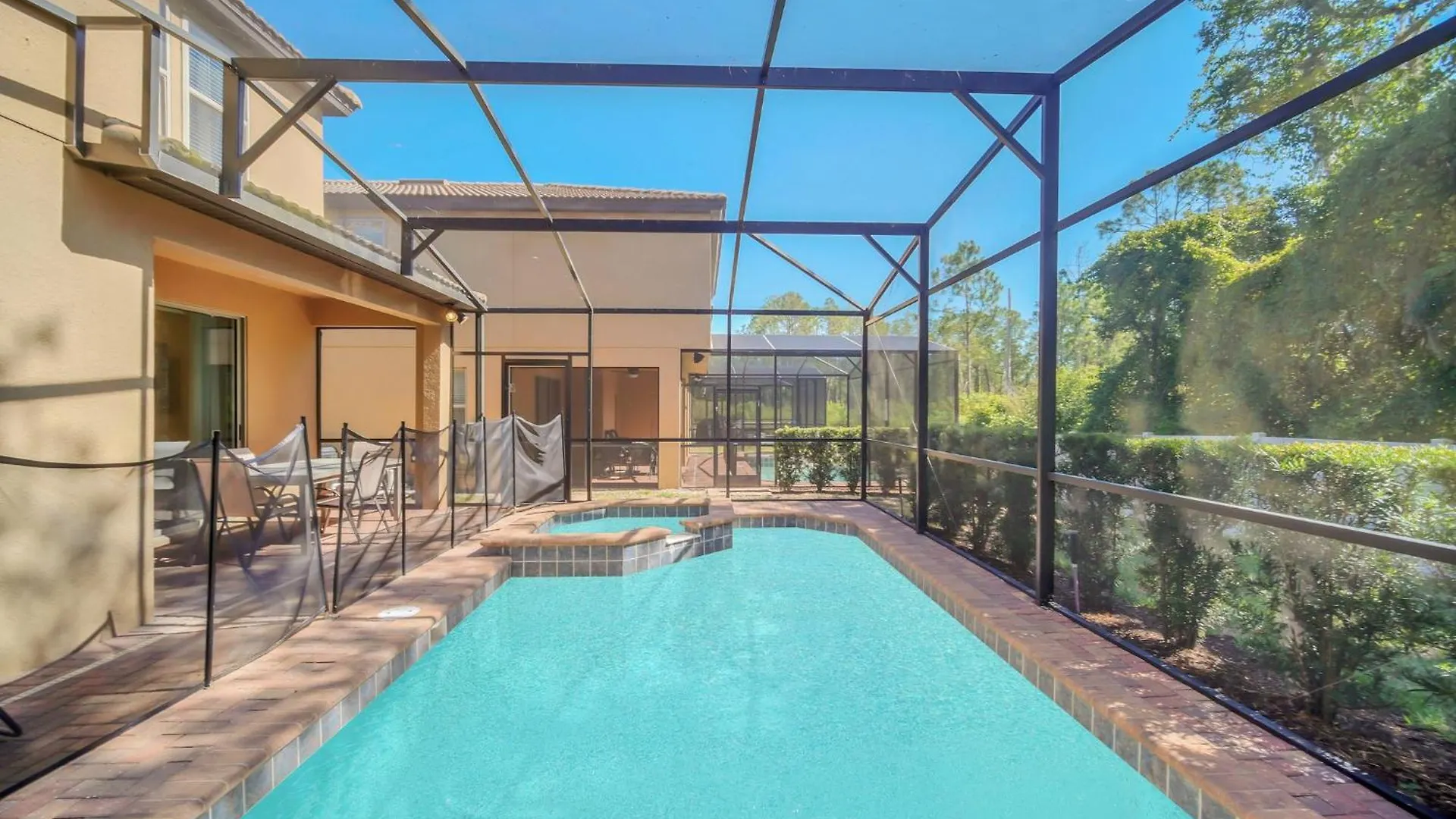 5-bd, Pool, Hot Tub, & More! * Kissimmee
