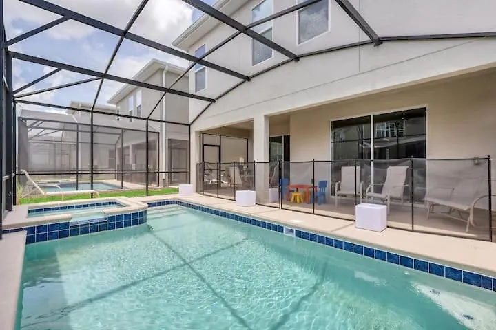 Family Friendly 6bd - Themed - Pool &