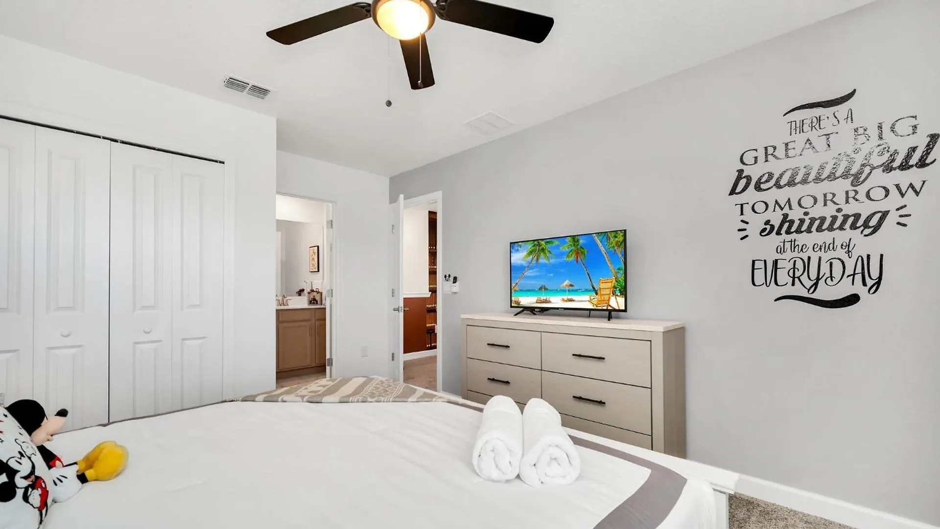 Brand New 6bd, Gameroom / Movie Theater And Pool *