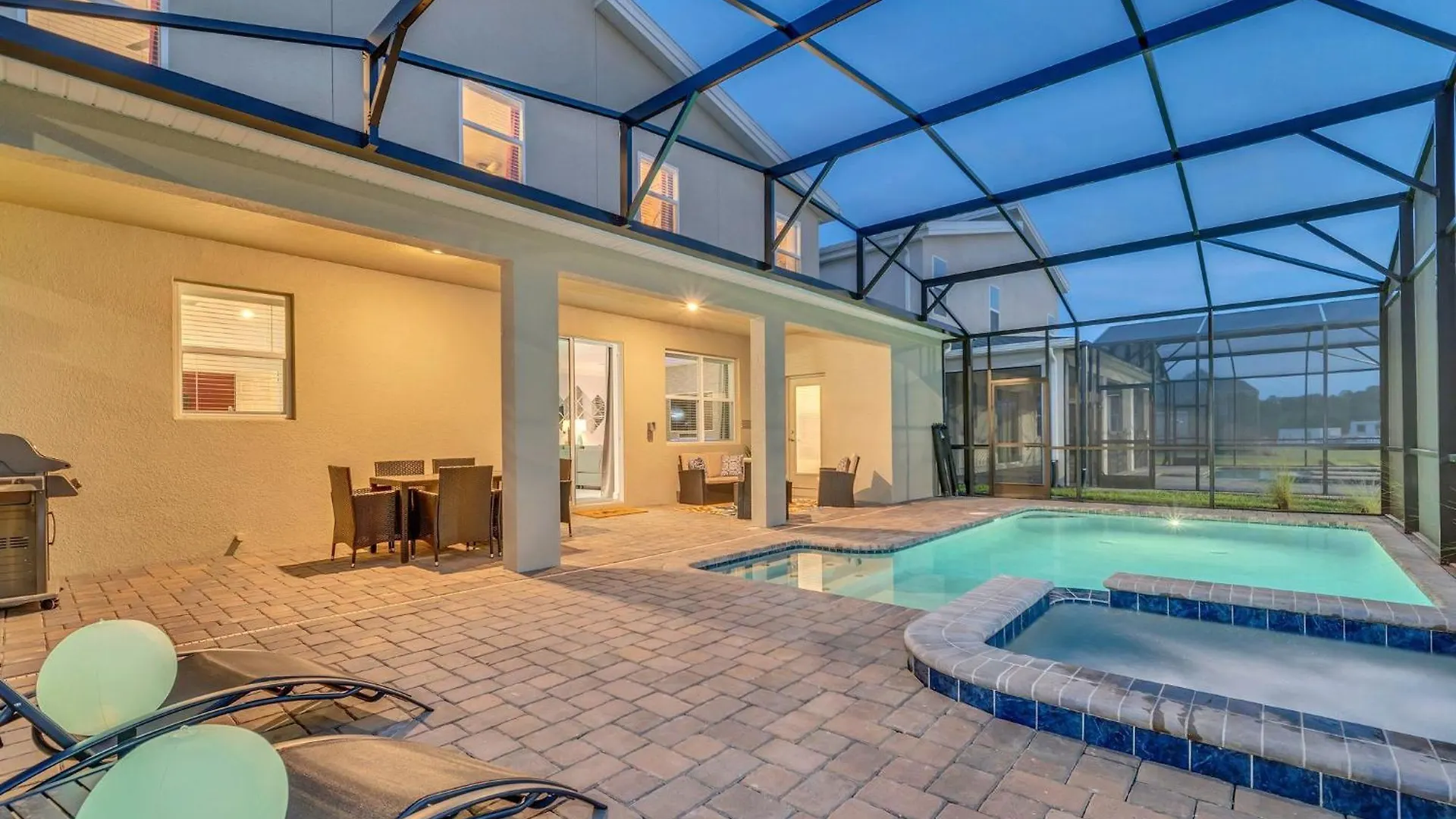 Holiday home Brand New 6bd, Gameroom / Movie Theater And Pool *