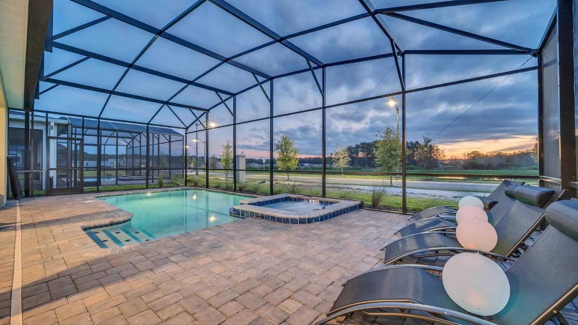 Brand New 6bd, Gameroom / Movie Theater And Pool Holiday home